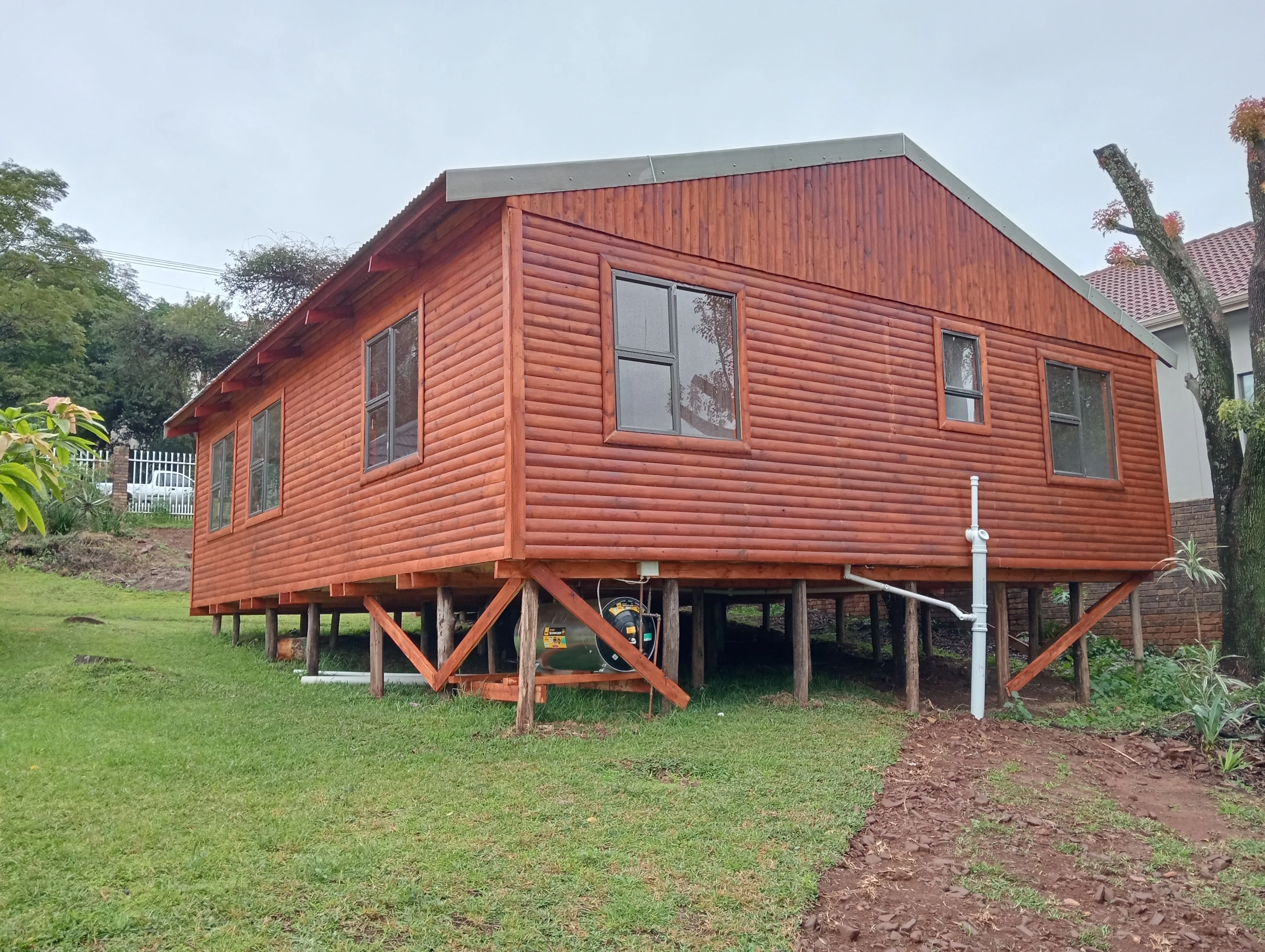 2 Bedroom Wendy House with Veranda 2 bedroom Wendy house with veranda