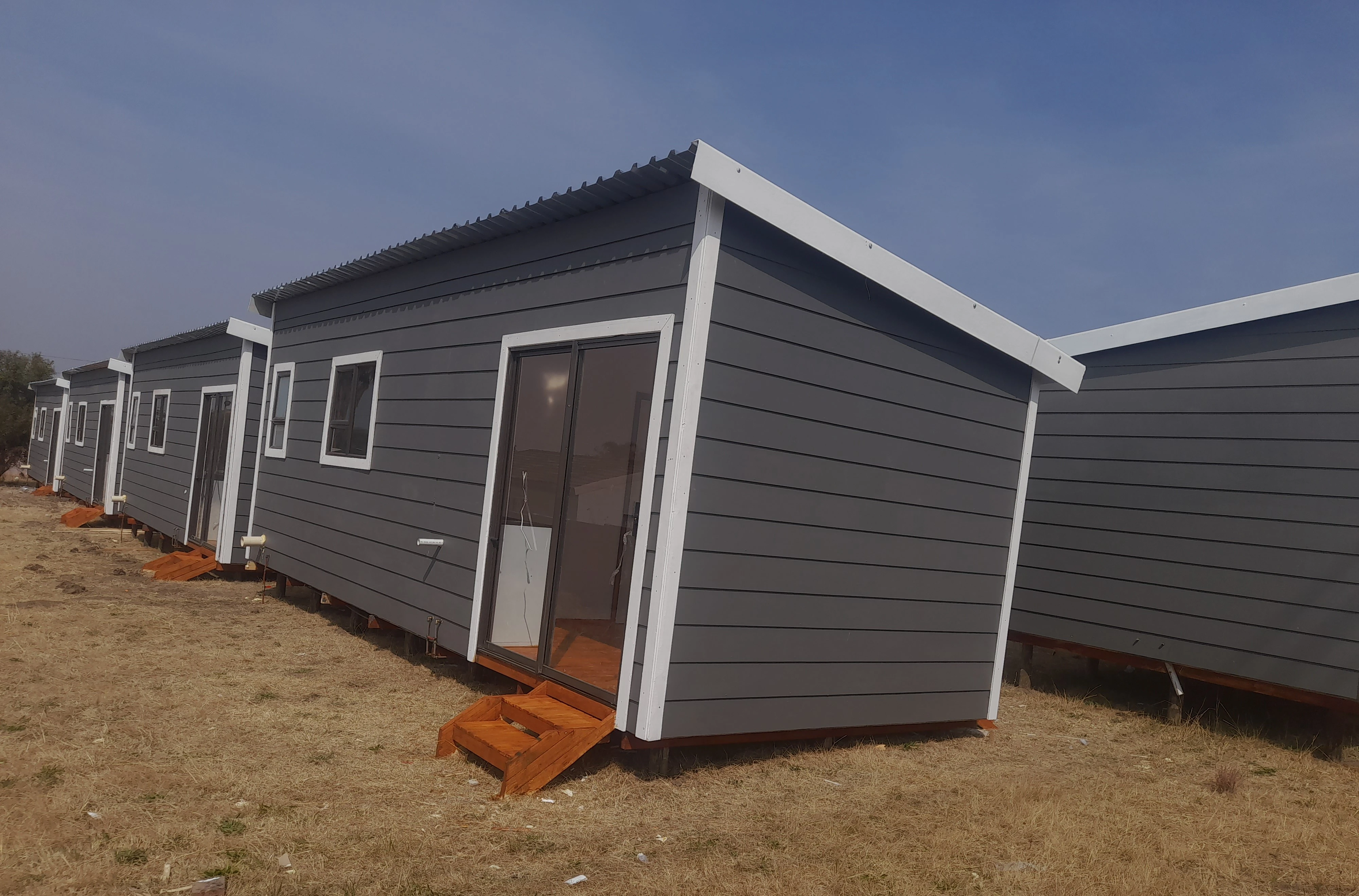 1 Bedroom Nutec Houses Prices hero